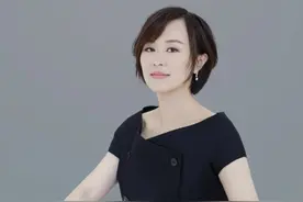 山东美女，高中辍学，21岁就年赚千万，如今身价50亿，凭啥？图片