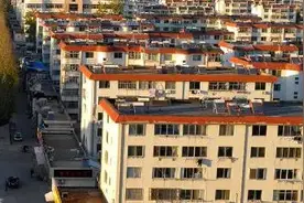 前些年进城买房的农民，如今都后悔了，老农说出5大原因很在理图片