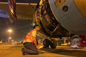 西部航空维修工程部：“确保航空器安全是我的第一要务。”图片