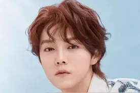 鹿晗：娱乐圈内的分手大师图片
