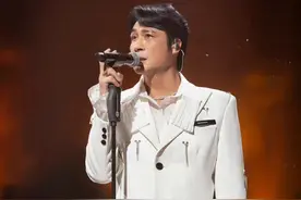 《追光吧》首播，哥哥们很厉害，徐志贤最适合唱跳男团，他能火吗图片