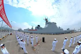 08年赴亚丁湾拼凑舰队，如今三大舰队轮换出征，中国海军走向深蓝图片