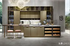 欧派新品丨高级柔锻金橱柜，装在厨房里美得太吸睛图片