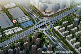 徐州淮海环球港门口正在建造一个7层的高架图片
