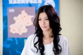 “玉女掌门人”李彩桦的纷乱情史,两次被雪藏,屡遭渣男,闪婚闪离图片
