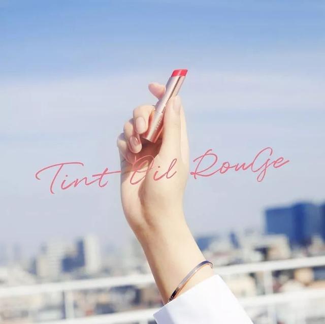 2020年别跟风了！看这8款超红护肤单品红黑榜测评