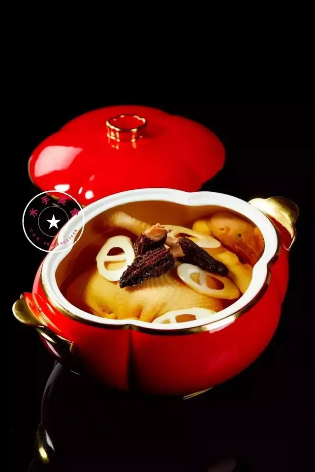 花胶松茸鸡汤上火吗 2026年花胶松茸鸡汤上火吗能吃吗