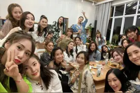 中年选秀，一场娱乐圈的"变形计"图片