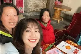 “从万人捧到万人骂”：最美支教老师的“礼物”早已标价图片