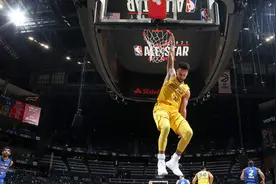 NBA10大冷知识，乔丹基德创尴尬记录，姚明成史上唯一图片