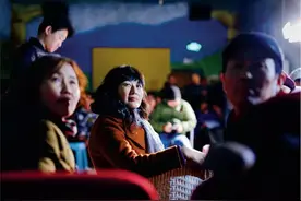 当家政女工跳起鬼步舞，整个北京都属于她图片