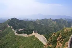 全球十大最壮观的古代建筑，乐山大佛是世界上最大的石刻大佛图片