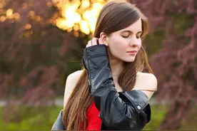 环球美女：阿里亚纳·玛耶夫斯卡，波兰时尚博主，身高1米75图片
