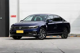 1.4T的迈腾，却能7.3秒破百，实测油耗5.4L，能买吗？图片