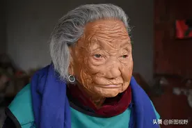 103岁老人，20年前戒烟，仅留1种嗜好，保健方法独特，一看就会图片