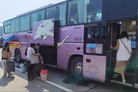 郑州各客运班线基本恢复运营，乘车仍需佩戴口罩图片