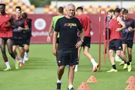 罗马各项赛事6连胜，穆里尼奥：赢了正常，但我不满意图片