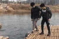 【搞笑动图】对不起，有钱真的可以为所欲为！图片