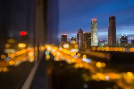 比勤奋更重要的，是深度思考的能力图片