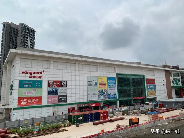 二娃短评：4万/㎡的金碧世纪花园值得买吗？