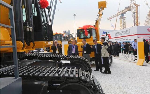 小松工程宝马展