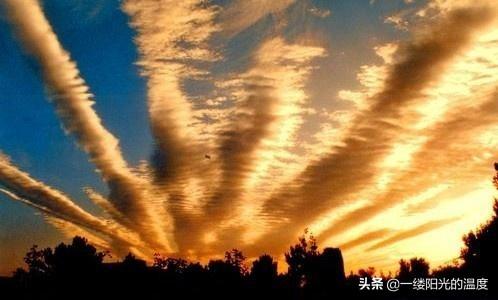 传说中的鱼鳞云