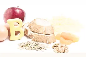 维生素服用后，尿液变黄不要慌，告诉你原因是什么！视频封面