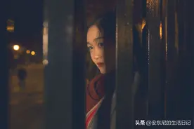 「约拍系列」#蒙特利尔#老港，#夜景##人像摄影#，路人们都在围观图片