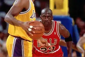 NBA五大球星的死亡之瞳，哪个更让人胆寒？乔丹科比有杀气图片