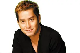 谭咏麟含泪致歉：我对不起妻子和女朋友，心痛折磨了我20多年图片