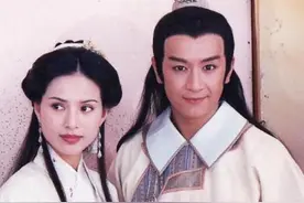 “阿紫”刘玉翠假戏真做，爱上“姐夫”黄日华，今54岁现状如何图片