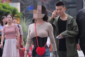 内脏下垂、骨骼变形、漏尿......正被网红束腰毁掉的中国女人图片