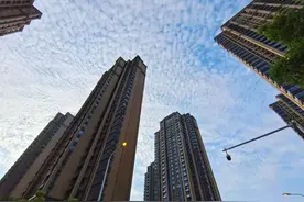 风向突变，合肥这些小区卖不动了，个别理论上要卖44年...图片