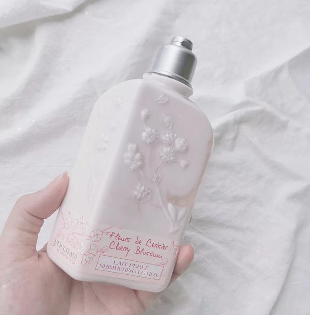 樱花身体乳哪个牌子好