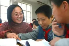 民办教师养老补助最好是形成自然增长机制，才能从根本上解决问题图片