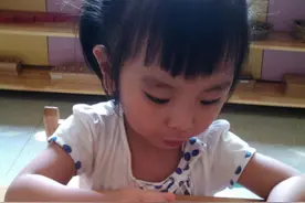 孩子太瘦也不健康，跟吃饭多少关系不大，最怕家长陷入这2个误区图片