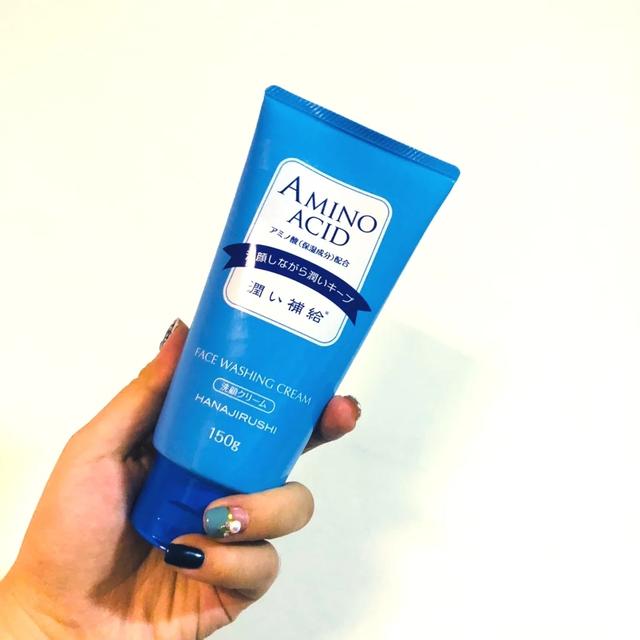 皂基和氨基酸洗面奶有何不同？大多数人不知道，怪不得长痘还过敏