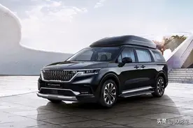 别克GL8 Avenir的对手，起亚嘉华4座版，豪华头等舱图片