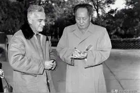 毛主席对外国记者说的一句歇后语，为什么这么难翻译？图片