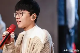 张杰高调撒糖，说谢娜是自己的贵人，提到孩子爸身份满脸幸福图片