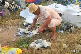 农村小伙到废品站寻宝，发现满地LED灯，测试一番惊喜不断大赚图片