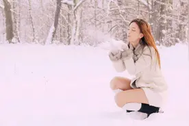 零下35度，大街上穿短裙的女孩依然很多，俄罗斯人这么抗冻？图片