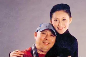 李诚儒住豪宅娶娇妻，儿子却辍学、买不起房，到老后悔生而不养？图片