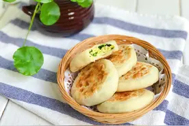1把韭菜，3个鸡蛋，简单一做，比包子还好吃，挑食的孩子也爱吃图片