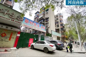 郑州有小区为防疫只留一个门，其他门啥时候能开？权威解答来了图片