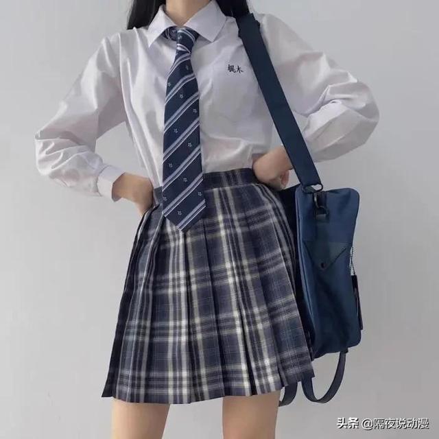 迪迦奥特曼登上知名杂志封面!网友却怒斥:这是文化渗透和跪日