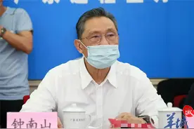 靠ECMO支撑21天的她出ICU了！钟南山曾拜托医护一定要救她图片