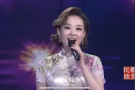 王庆爽《哥哥不来花不开》图片