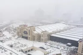 连发28条预警！学校停课！航班取消！高速封闭……黑龙江迎入冬最大降雪图片