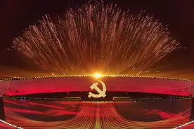 288秒约15000次点火，这场绝美的焰火表演是如何设计出来的图片